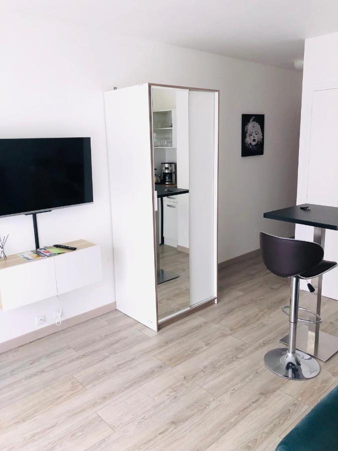 Studio En Residence, Proche De La Mer Avec Parking Gratuit Et 5G Home Вілле-сюр-Мер Екстер'єр фото